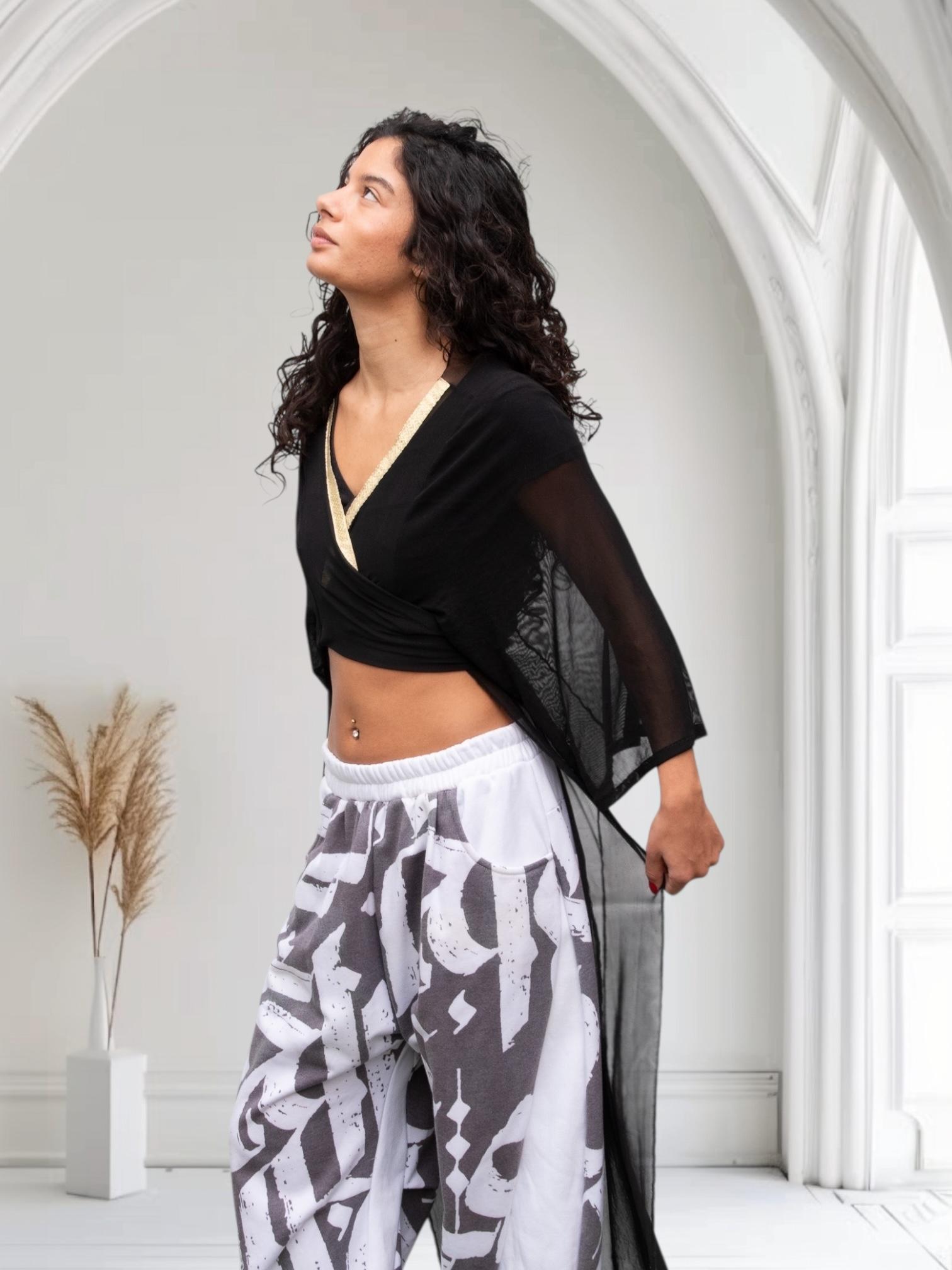 kaftan-light-black-essence-1