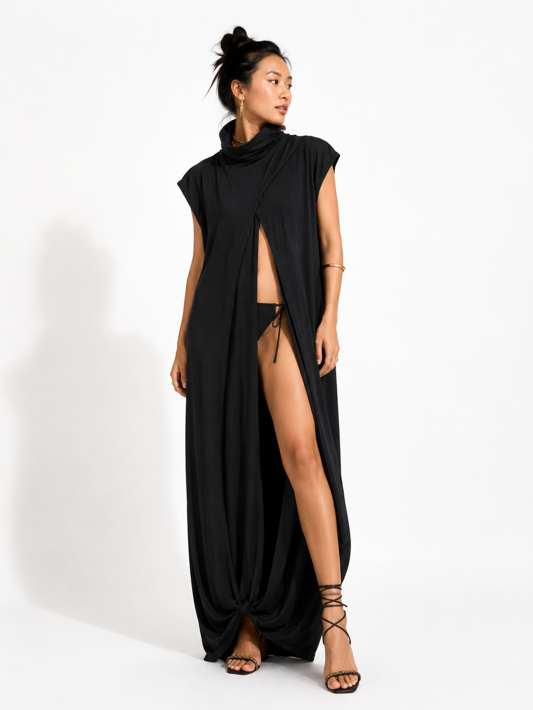 capa-axis-black_capas-kimonos-y-kaftanes