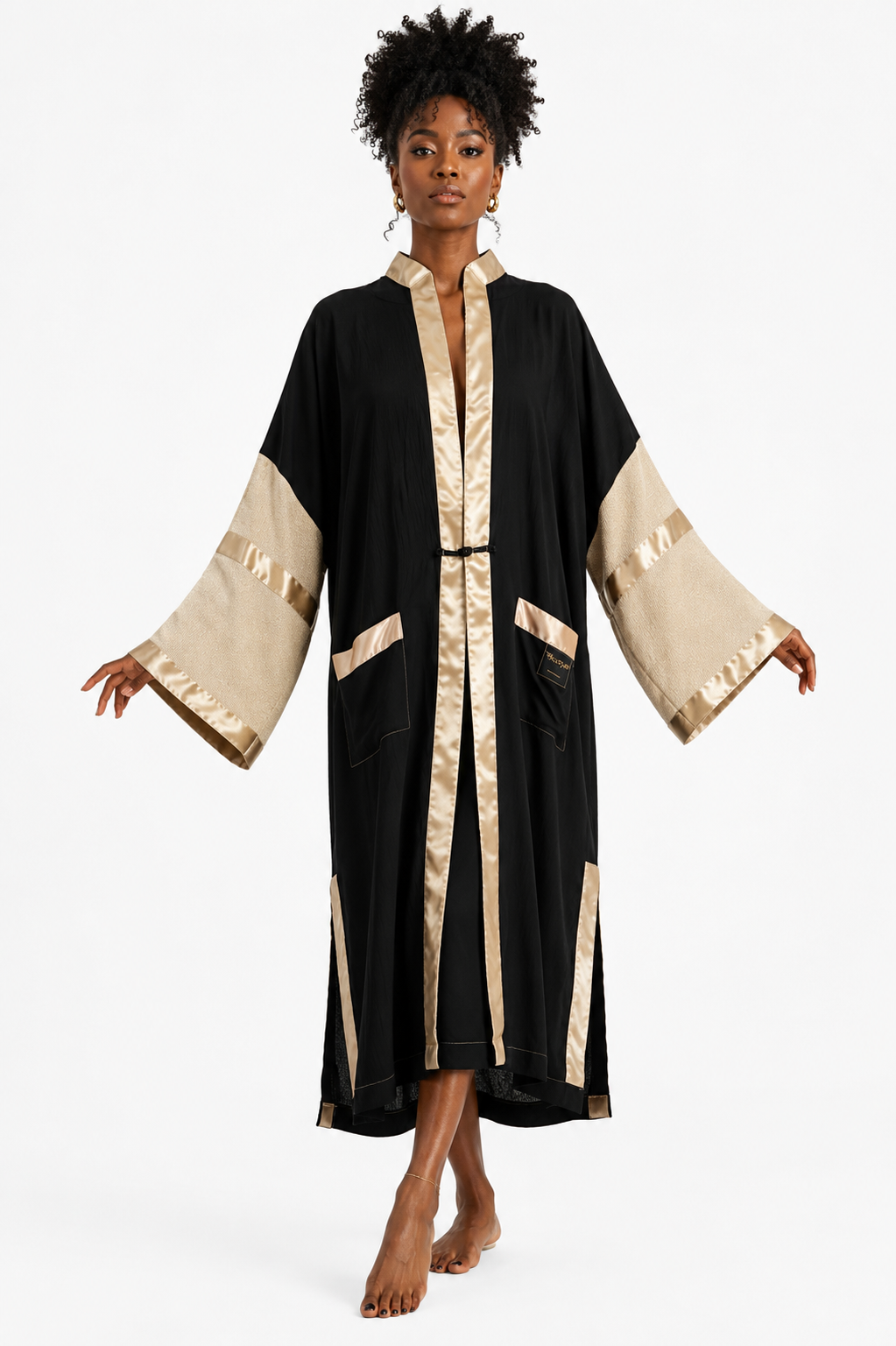 capa-elfica-black-magnetik_capas-kimonos-y-kaftanes_2