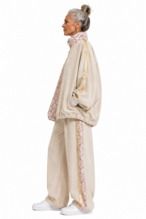 golden-beige-diamond-bad-bat-oversize-one-way_chaqueta-unisex-oversize_1