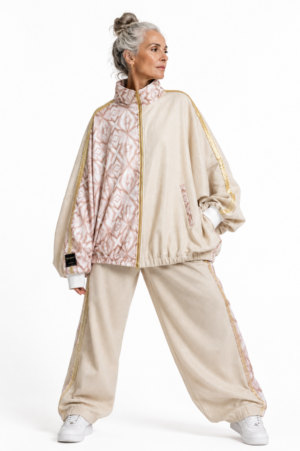 golden-beige-diamond-bad-bat-oversize-one-way_chaqueta-unisex-oversize_2