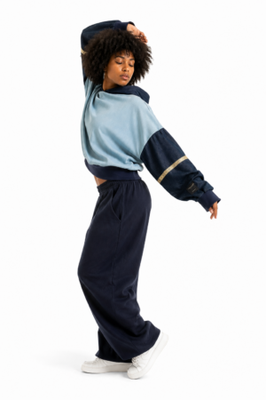 light-blue_sudadera-unisex-oversize_2