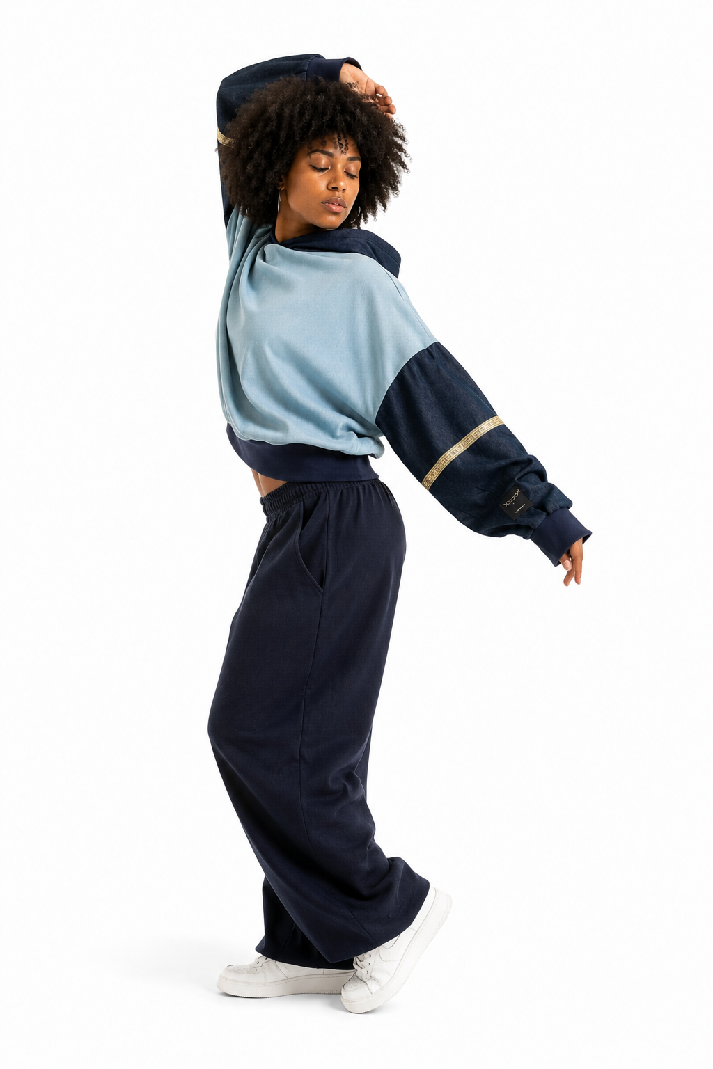 light-blue_sudadera-unisex-oversize_2