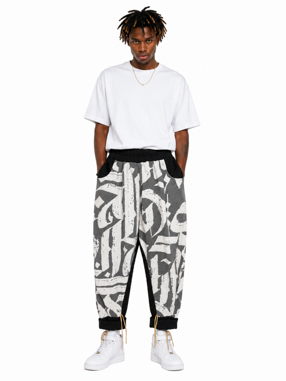 Urban Cale Graphic Black
