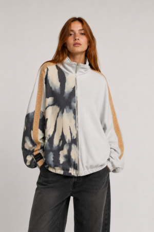 white-blue-tie-dye-bad-bat-oversize_chaqueta-unisex-oversize-reversible_6