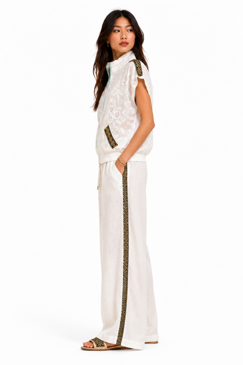 white-broderie-bad-bat-long_chaleco-unisex-oversize_1